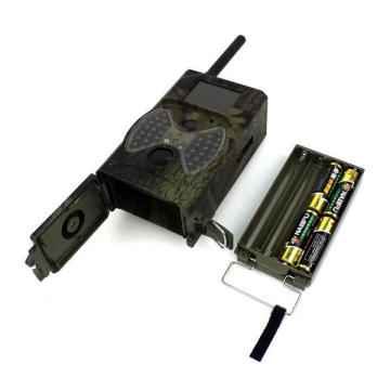 Stealth Cam NO GLOW 12MP Deer / Trail / Game Camera